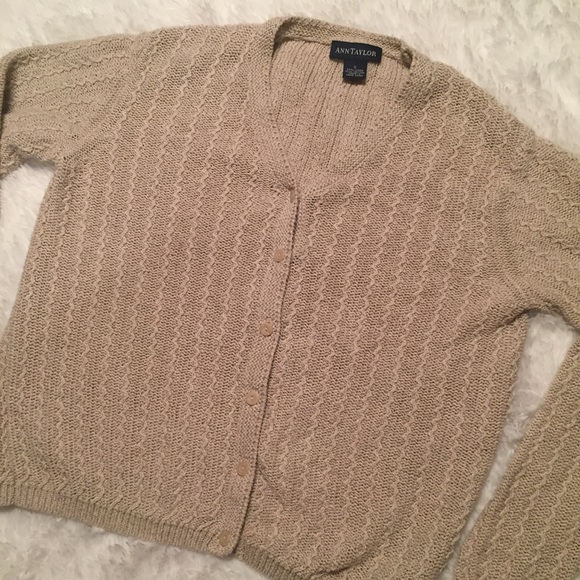 Ann Taylor button up linen/cotton cardigan sweater - Picture 2 of 4